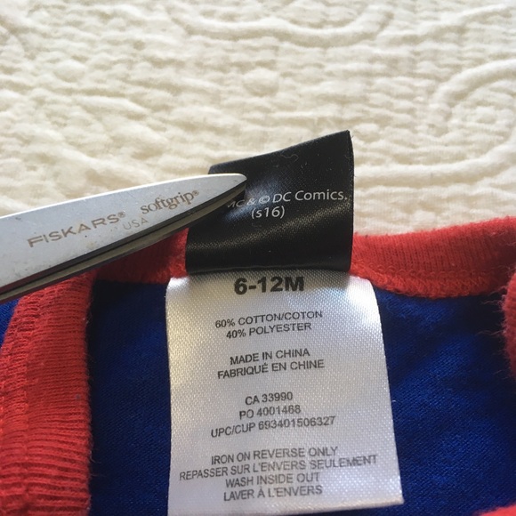 6-12mos (5/$20) Superman Romper - Picture 4 of 7